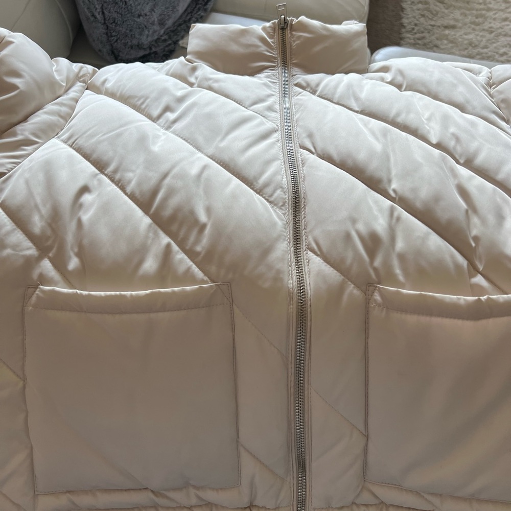 Zara jacket - Picture 2 of 7
